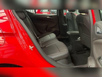 Used Vauxhall Astra 2017 for sale - 79509437: Photo