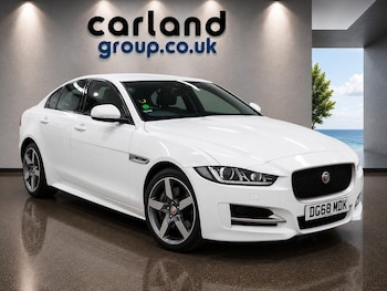 Used Jaguar XE 2018 for sale - 79145691: Photo