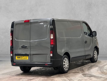 Used Renault Trafic 2015 for sale - 77372601: Photo