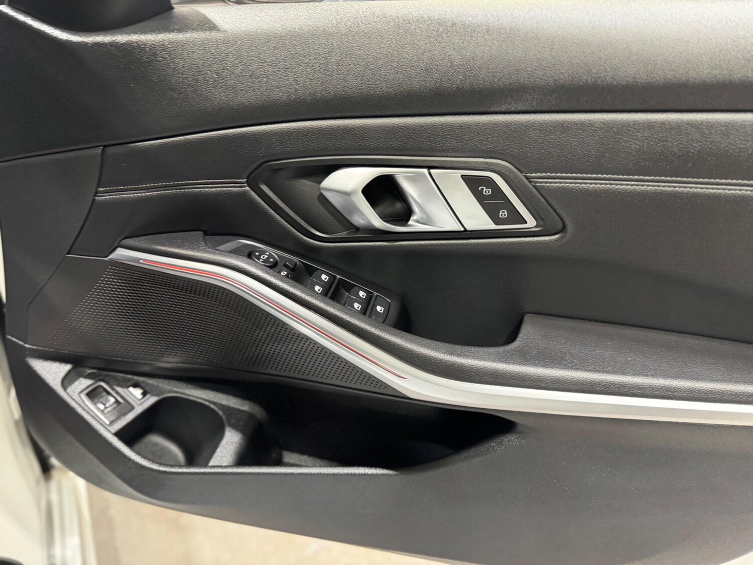 Used BMW 3 Series 2021 for sale - 77372626: Photo 15