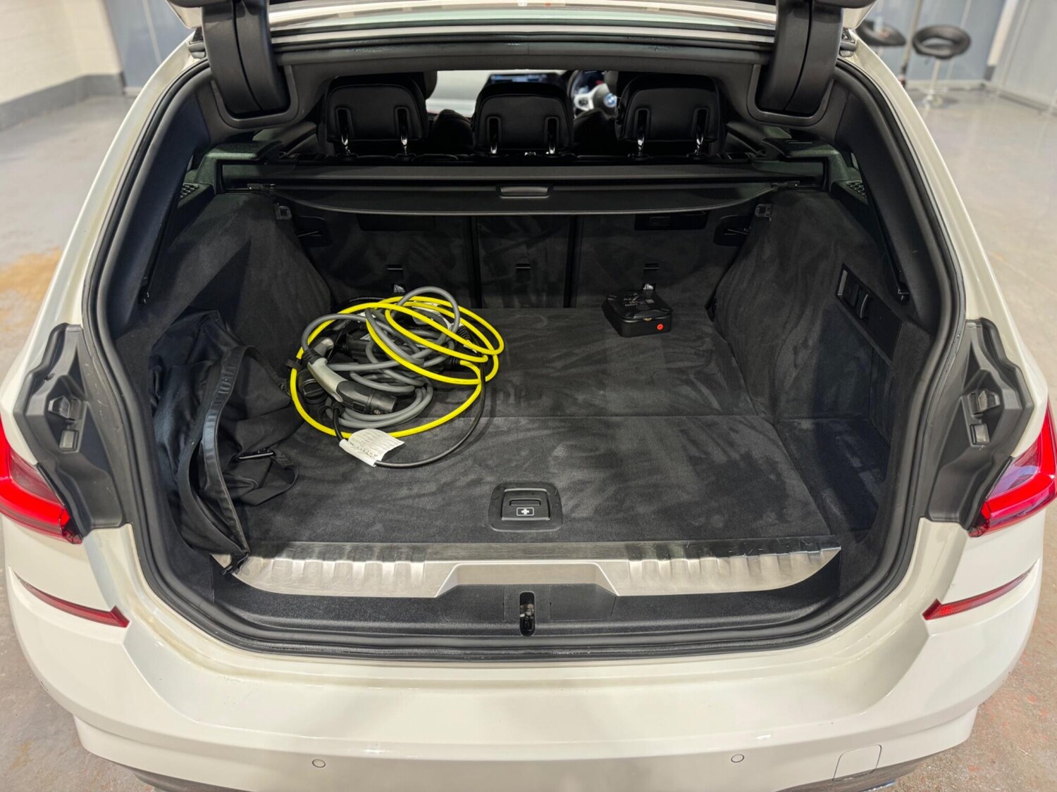 Used BMW 3 Series 2021 for sale - 77372626: Photo 21