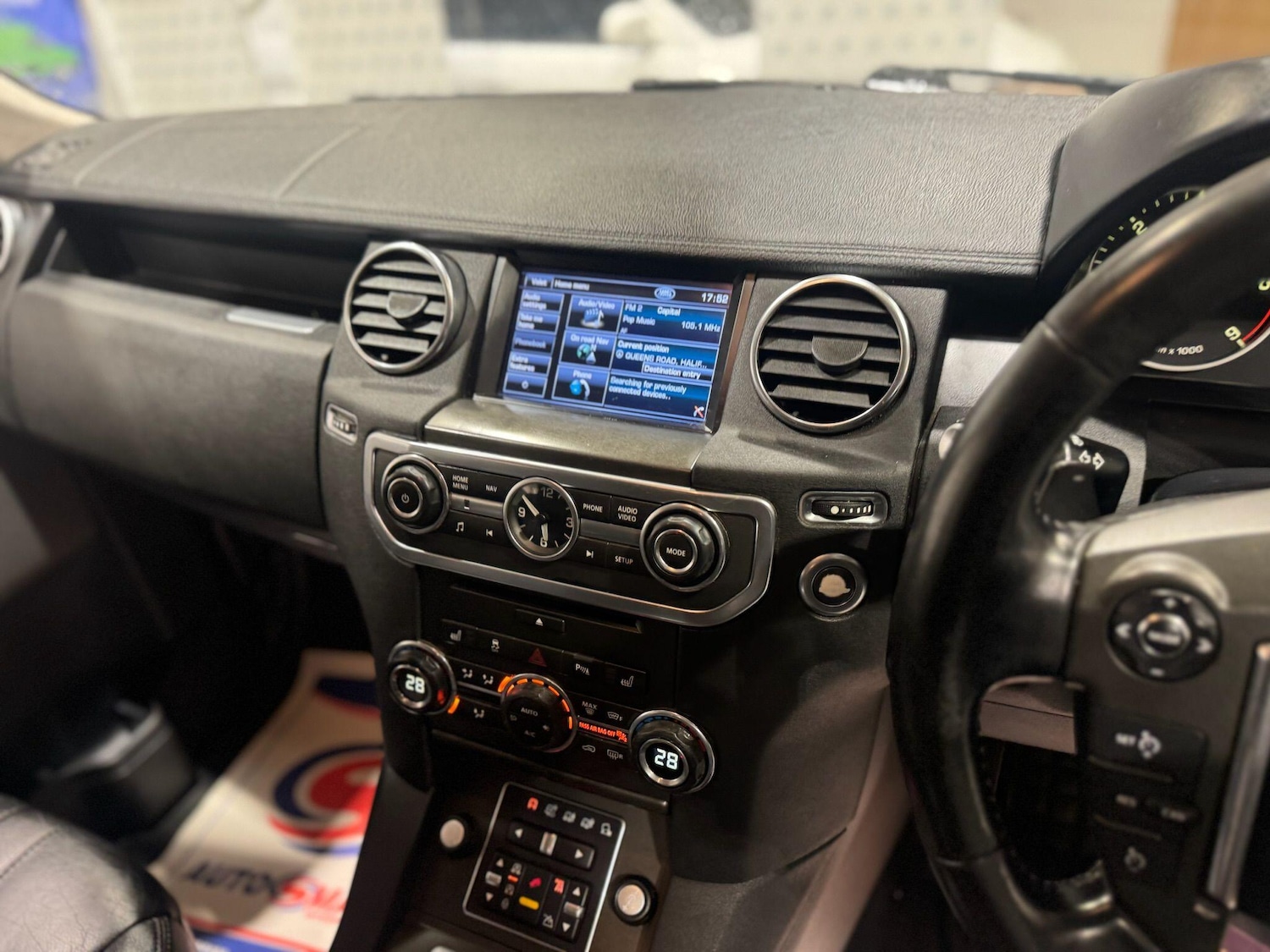 Used Land Rover Discovery 4 2012 for sale - 77426112: Photo 18