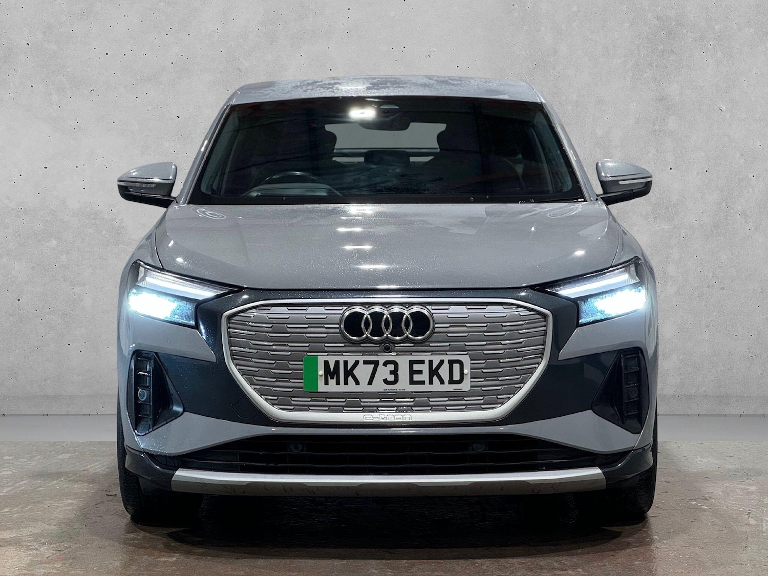 Used Audi Q4 e-tron 2023 for sale - 77411631: Photo 2