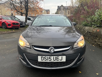 Used Vauxhall Astra 2015 for sale - 77372585: Photo