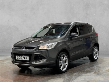 Used Ford Kuga 2015 for sale - 77807946: Photo