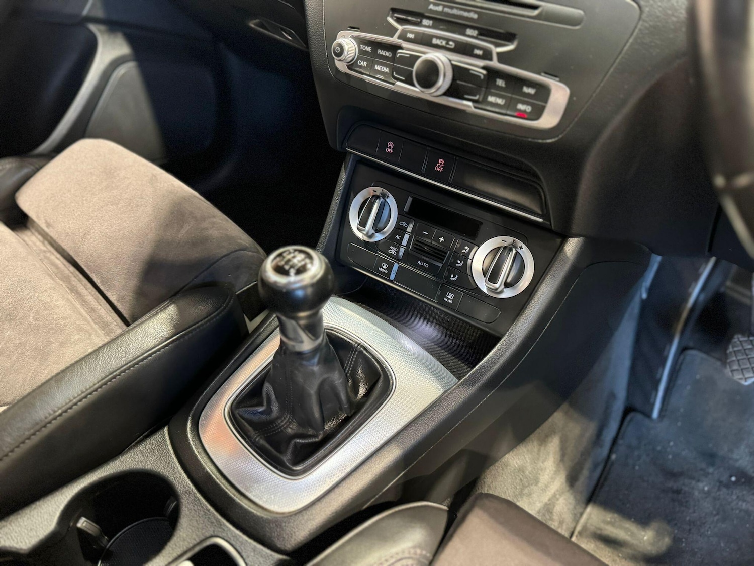 Used Audi Q3 2011 for sale - 77372567: Photo 16