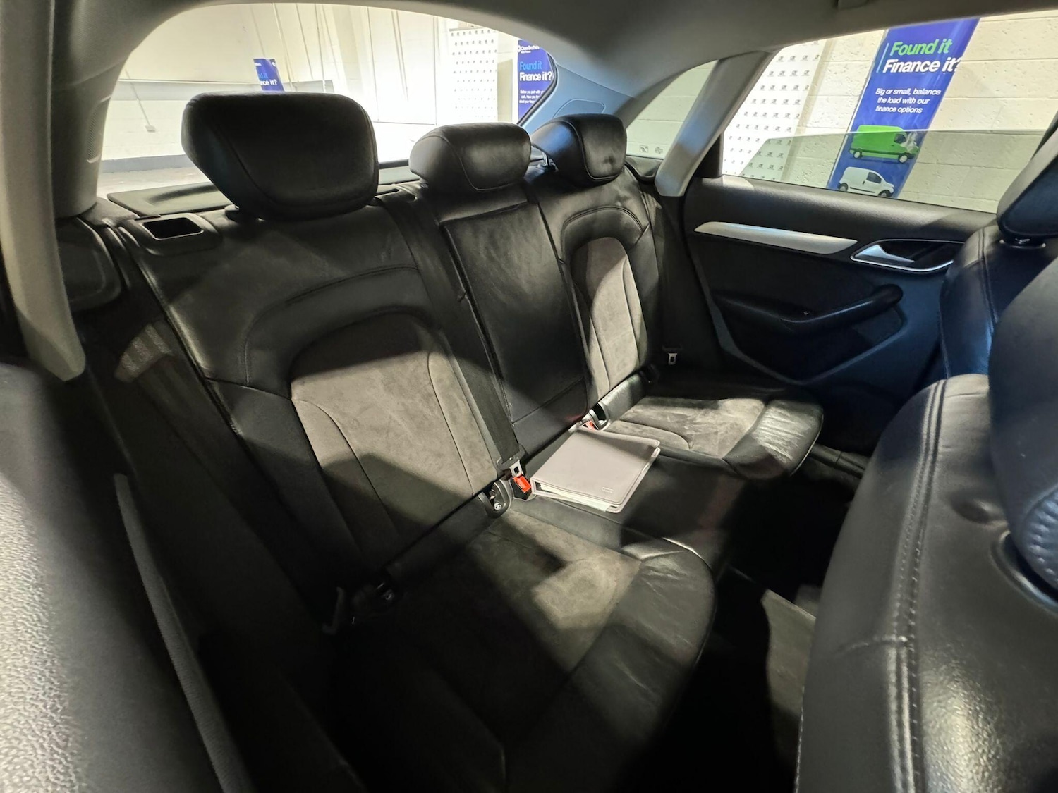 Used Audi Q3 2011 for sale - 77372567: Photo 19