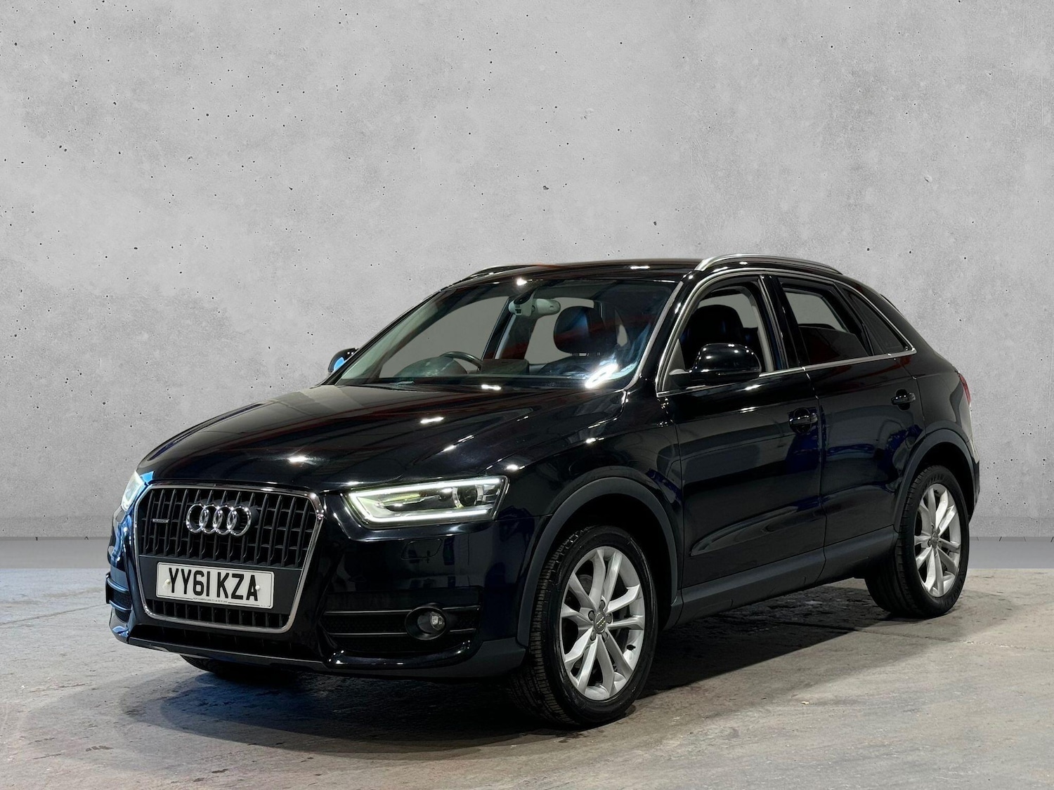 Used Audi Q3 2011 for sale - 77372567: Photo 4