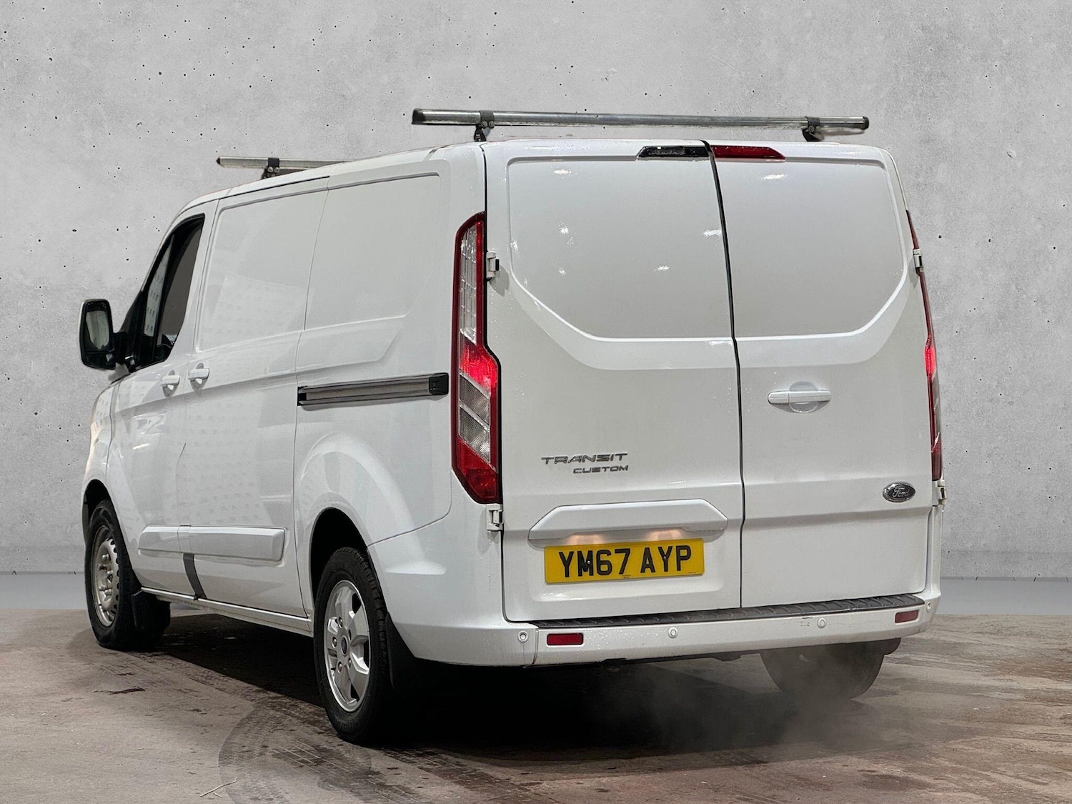 Used Ford Transit Custom 2017 for sale - 77372605: Photo 3