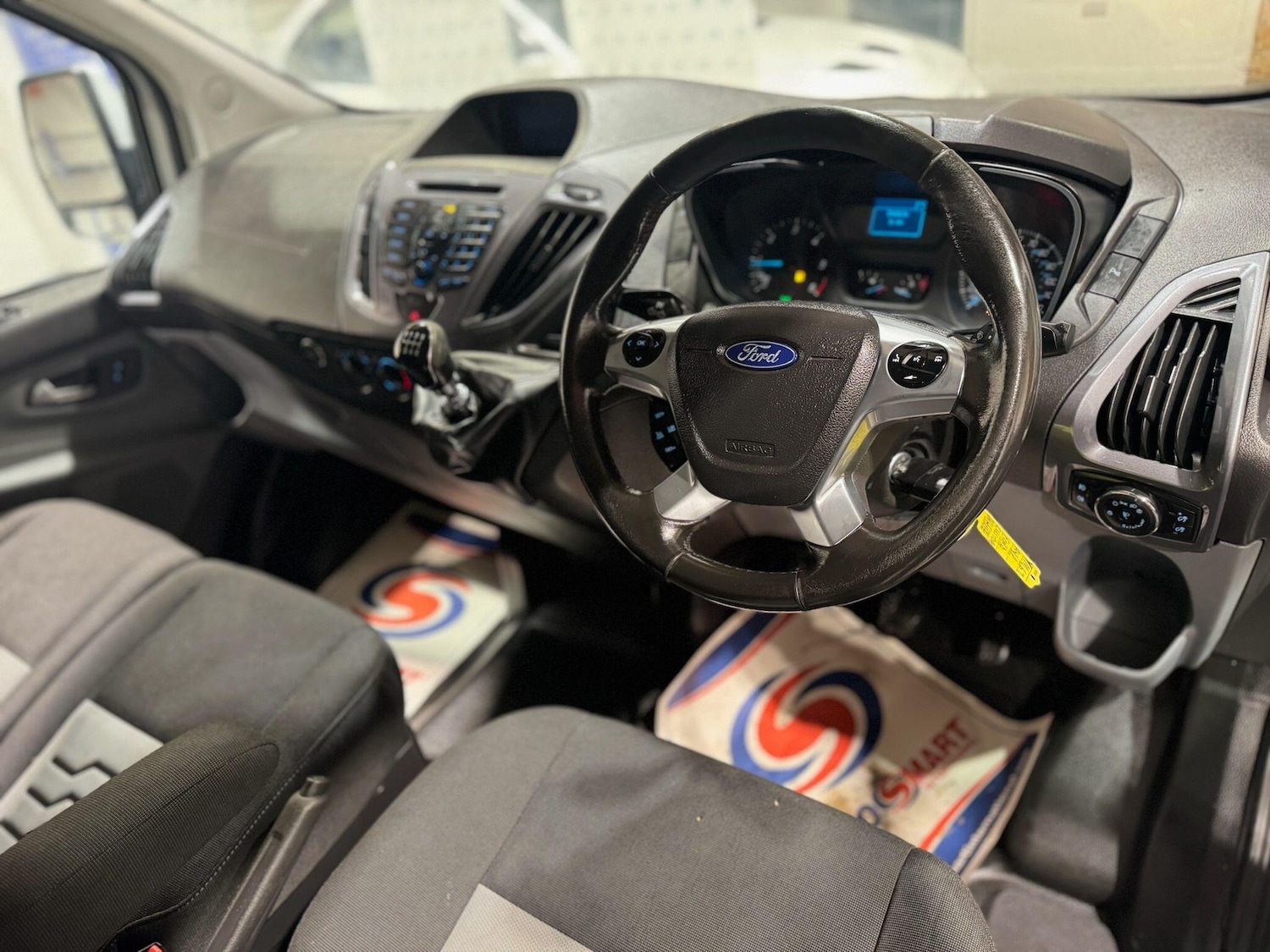 Used Ford Transit Custom 2017 for sale - 77372605: Photo 9