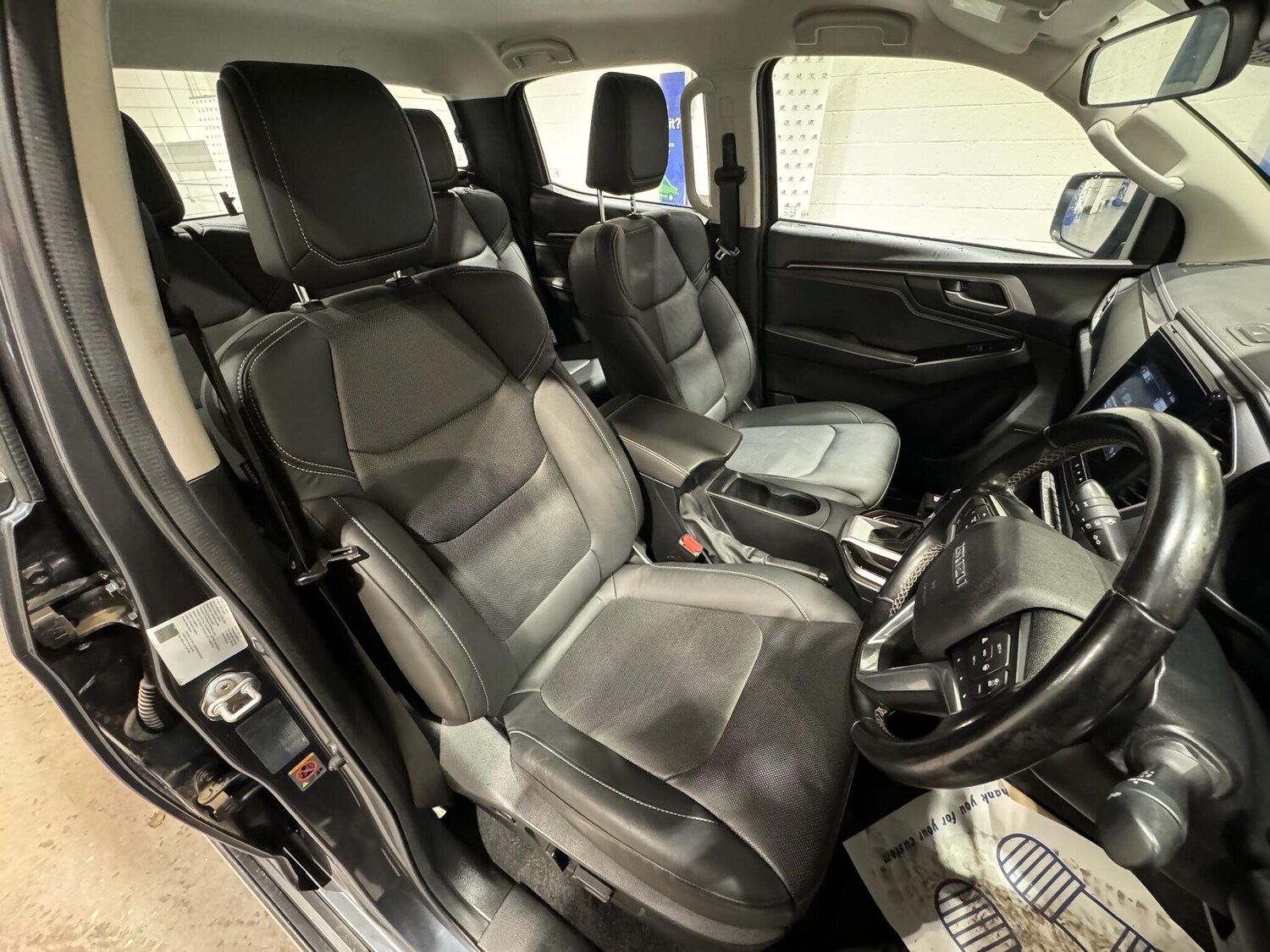 Used Isuzu D-Max 2023 for sale - 77372602: Photo 16