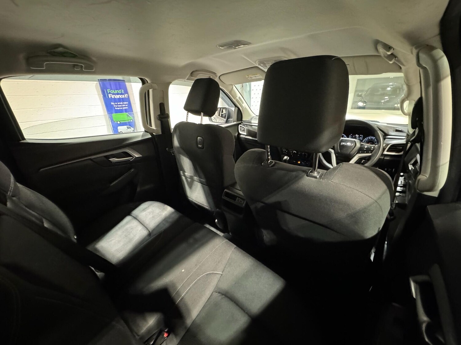 Used Isuzu D-Max 2022 for sale - 77372611: Photo 17