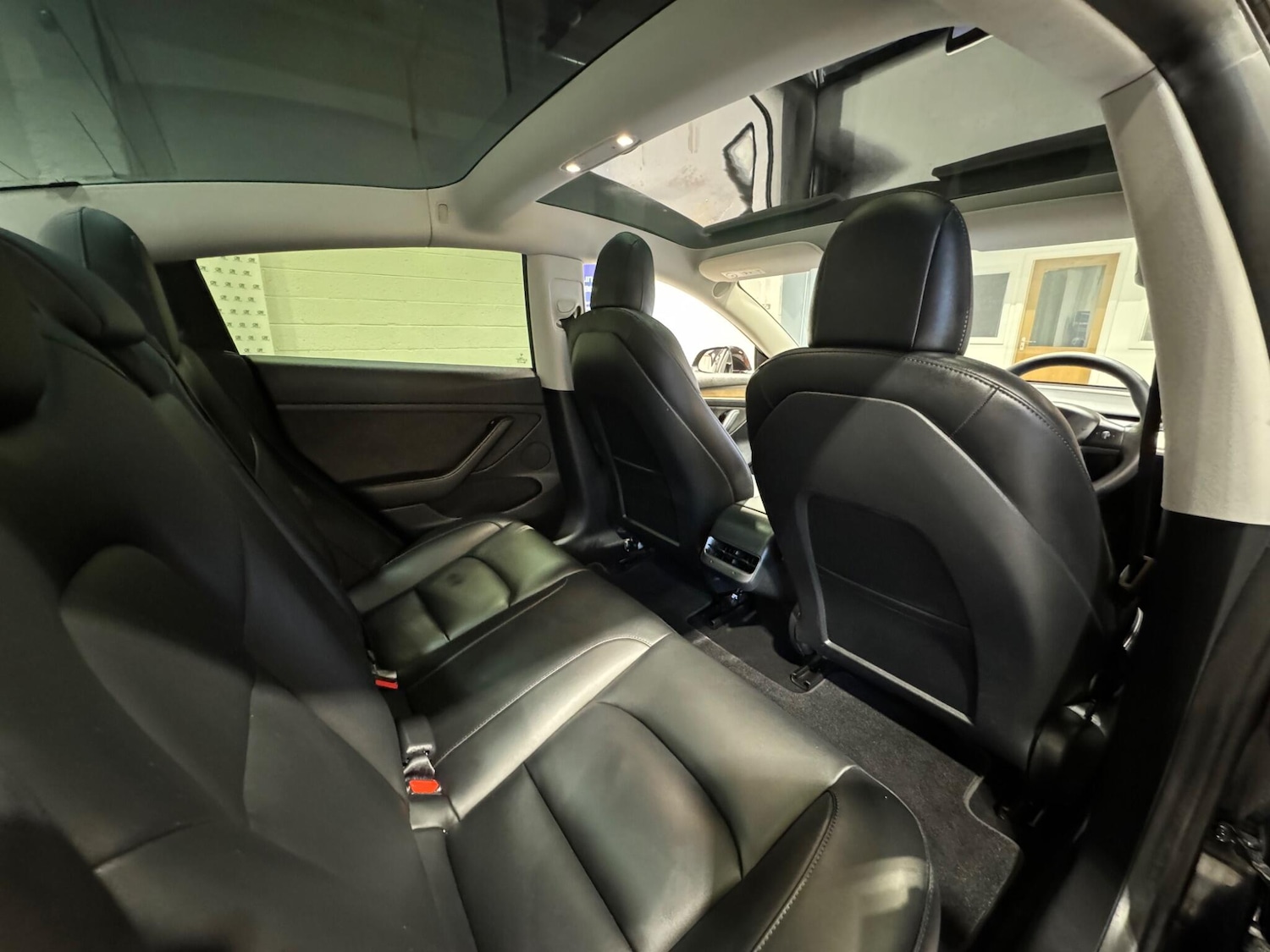 Used Tesla Model 3 2021 for sale - 77372640: Photo 17