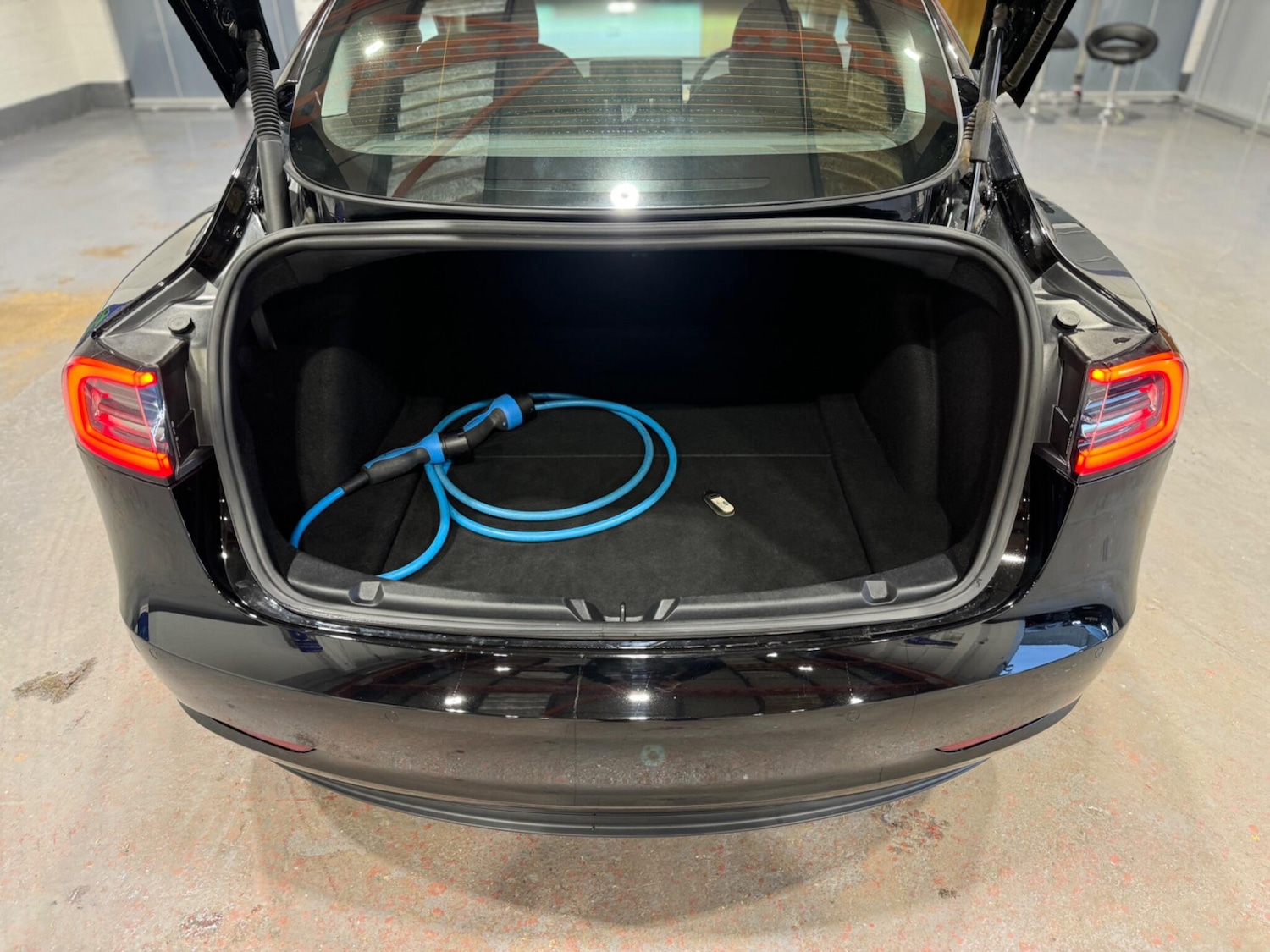 Used Tesla Model 3 2021 for sale - 77372640: Photo 19