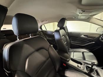 Used Mercedes-Benz GLA 2018 for sale - 79634757: Photo