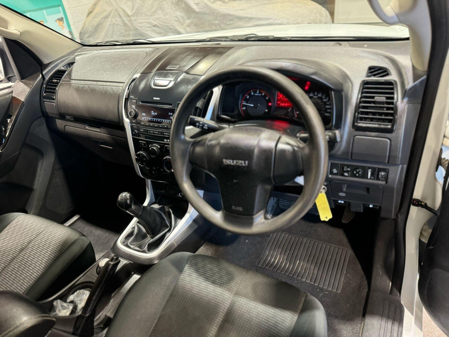 Used Isuzu D-Max 2020 for sale - 77372633: Photo 10