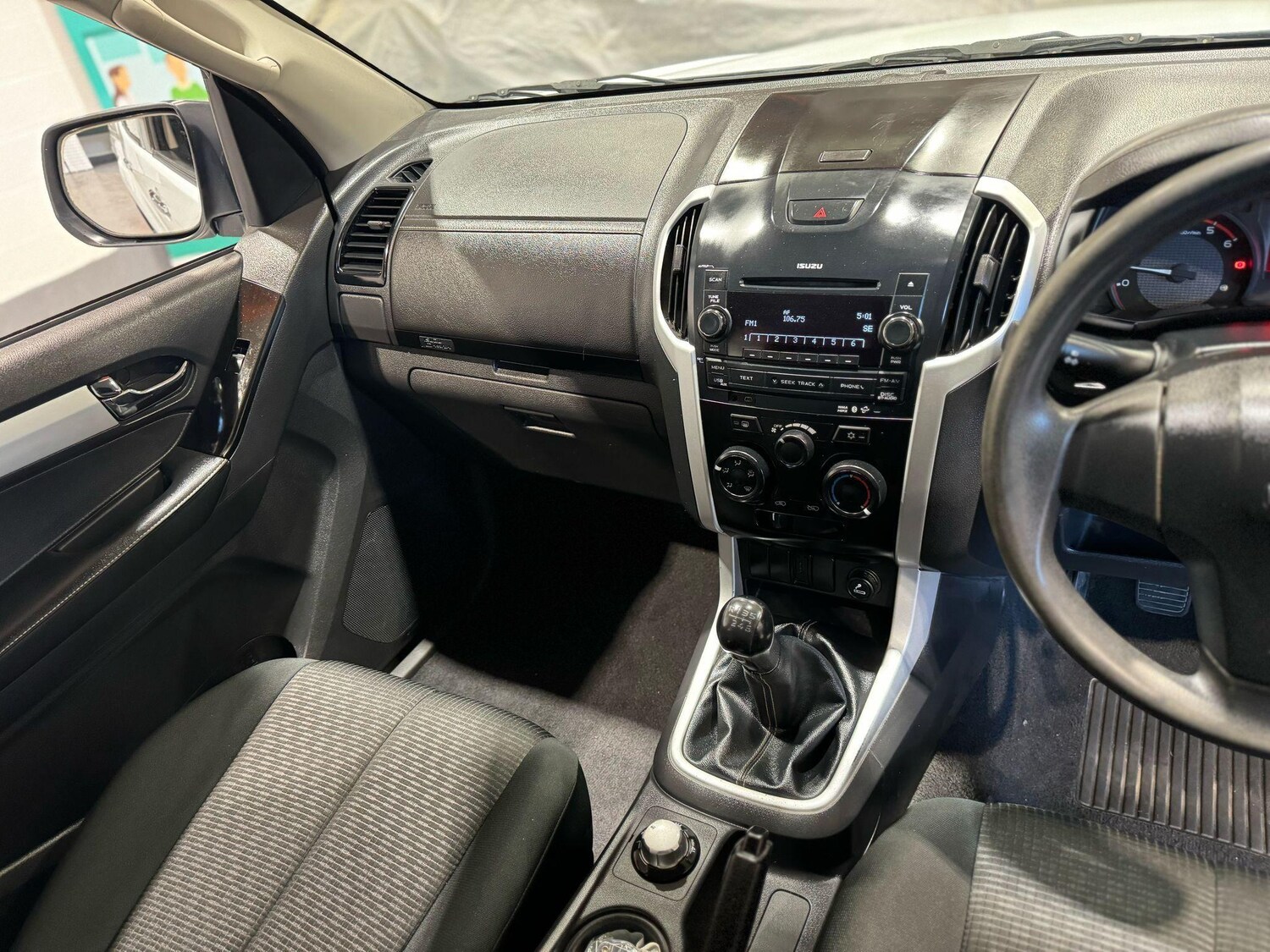 Used Isuzu D-Max 2020 for sale - 77372633: Photo 11