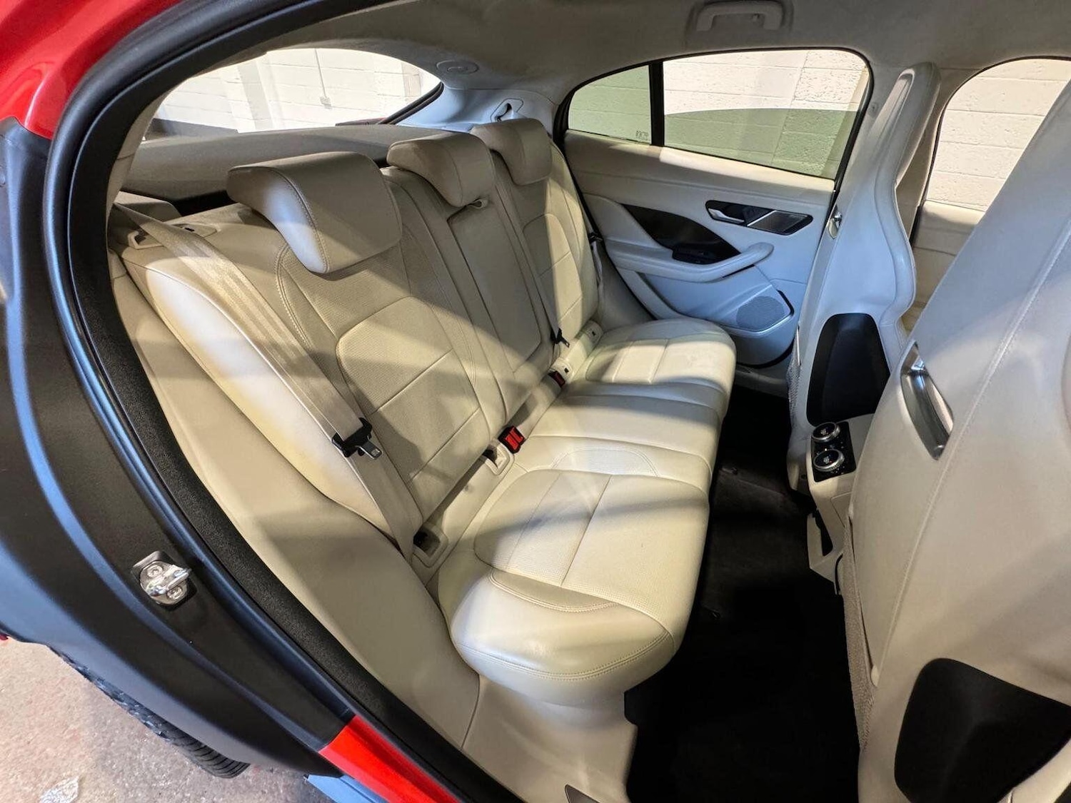 Used Jaguar I-Pace 2019 for sale - 77793940: Photo 14