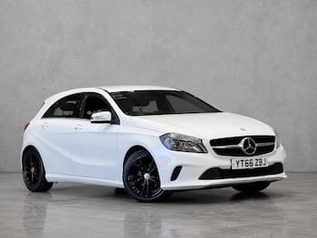 Used Mercedes-Benz A-Class 2016 for sale - 79634790: Photo
