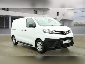 Toyota ProAce feature image