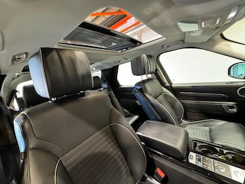 Used Land Rover Discovery 2017 for sale - 79401124: Photo