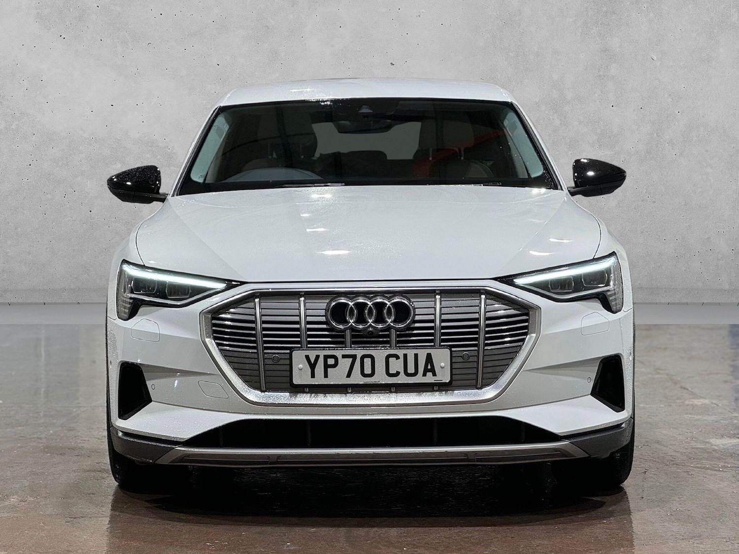 Used Audi e-tron 2020 for sale - 77372619: Photo 2