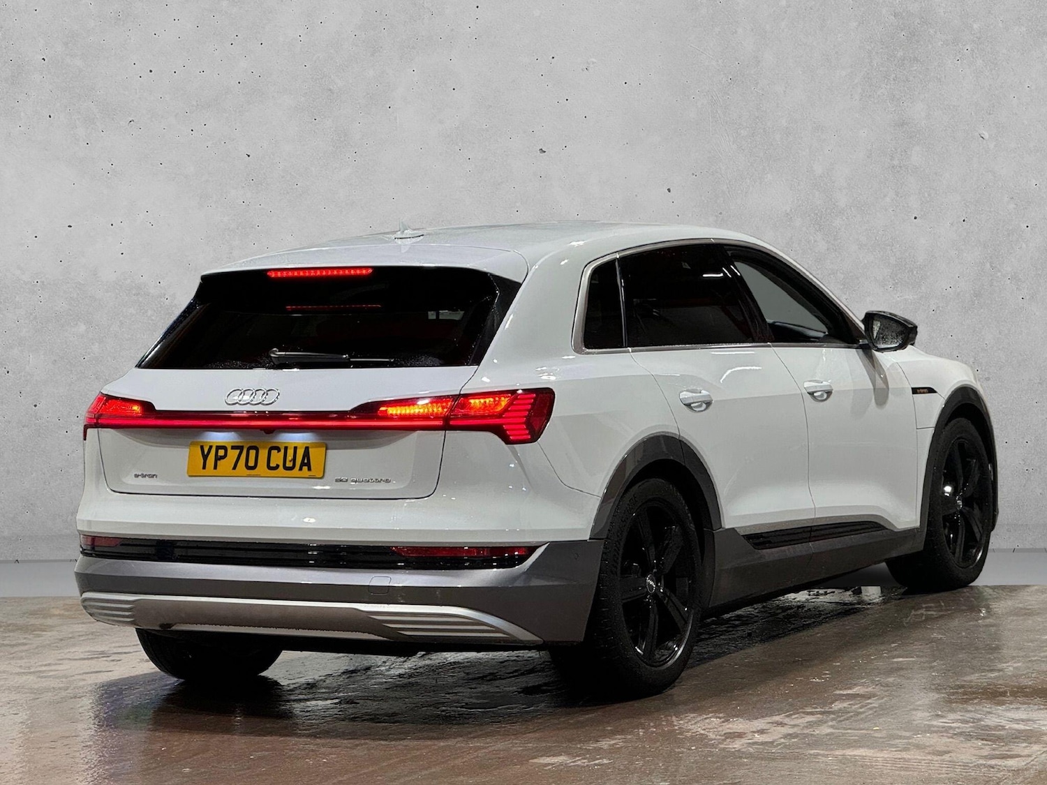 Used Audi e-tron 2020 for sale - 77372619: Photo 6