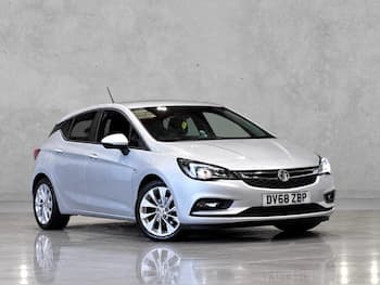 Used Vauxhall Astra 2018 for sale - 79634572: Photo
