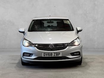 Used Vauxhall Astra 2018 for sale - 79634572: Photo