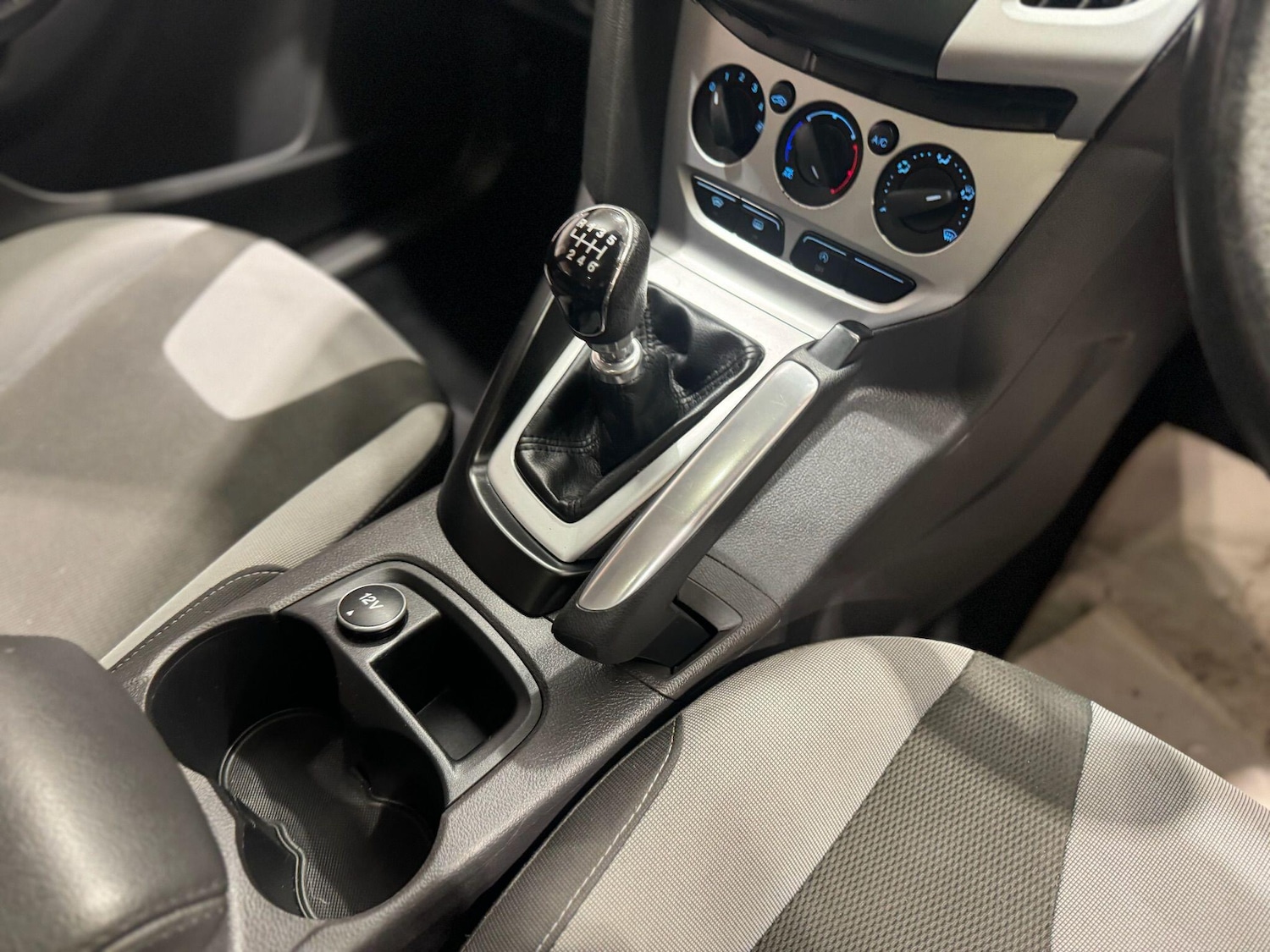 Used Ford Focus 2011 for sale - 77454683: Photo 9