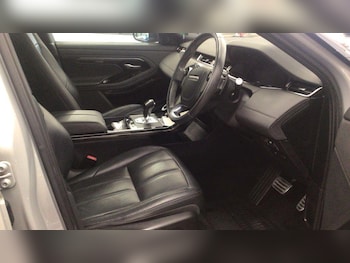Used Land Rover Range Rover Evoque 2019 for sale - 79472022: Photo