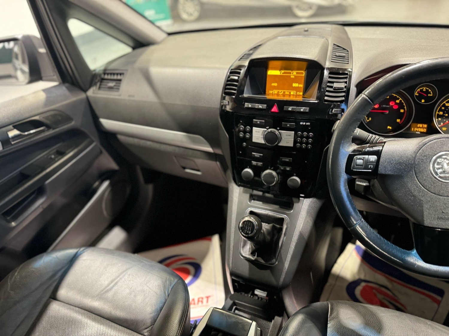 Used Vauxhall Zafira 2011 for sale - 77372628: Photo 10