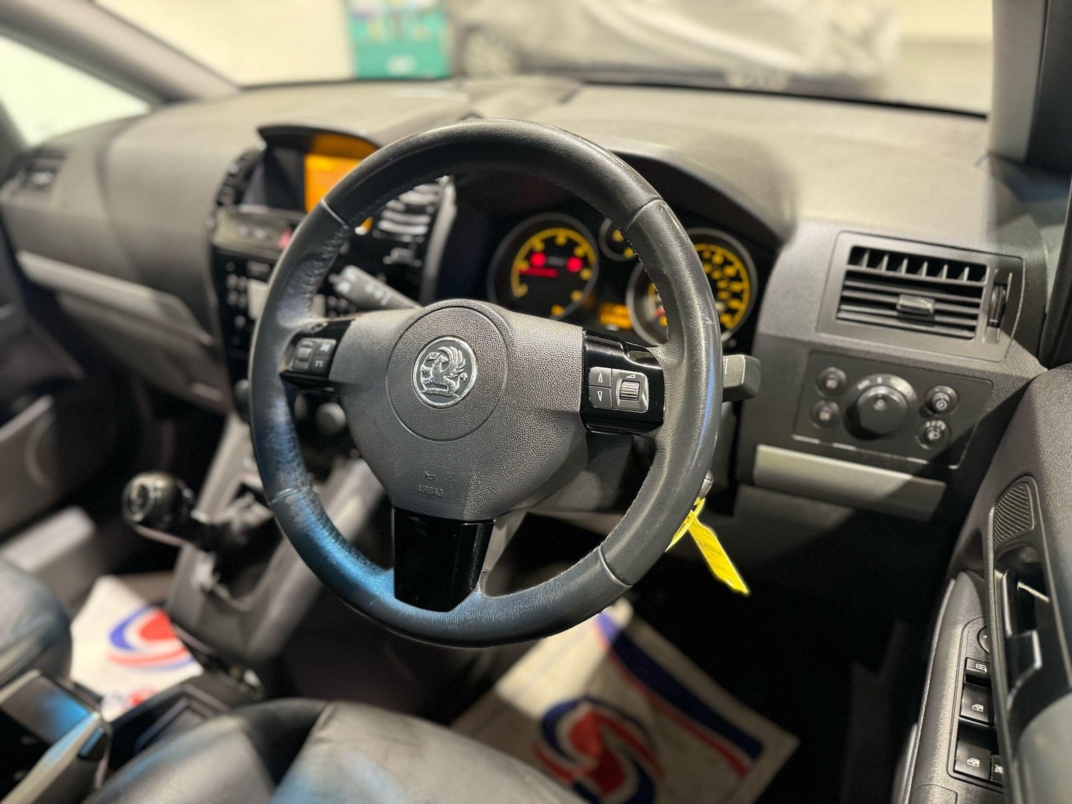 Used Vauxhall Zafira 2011 for sale - 77372628: Photo 15