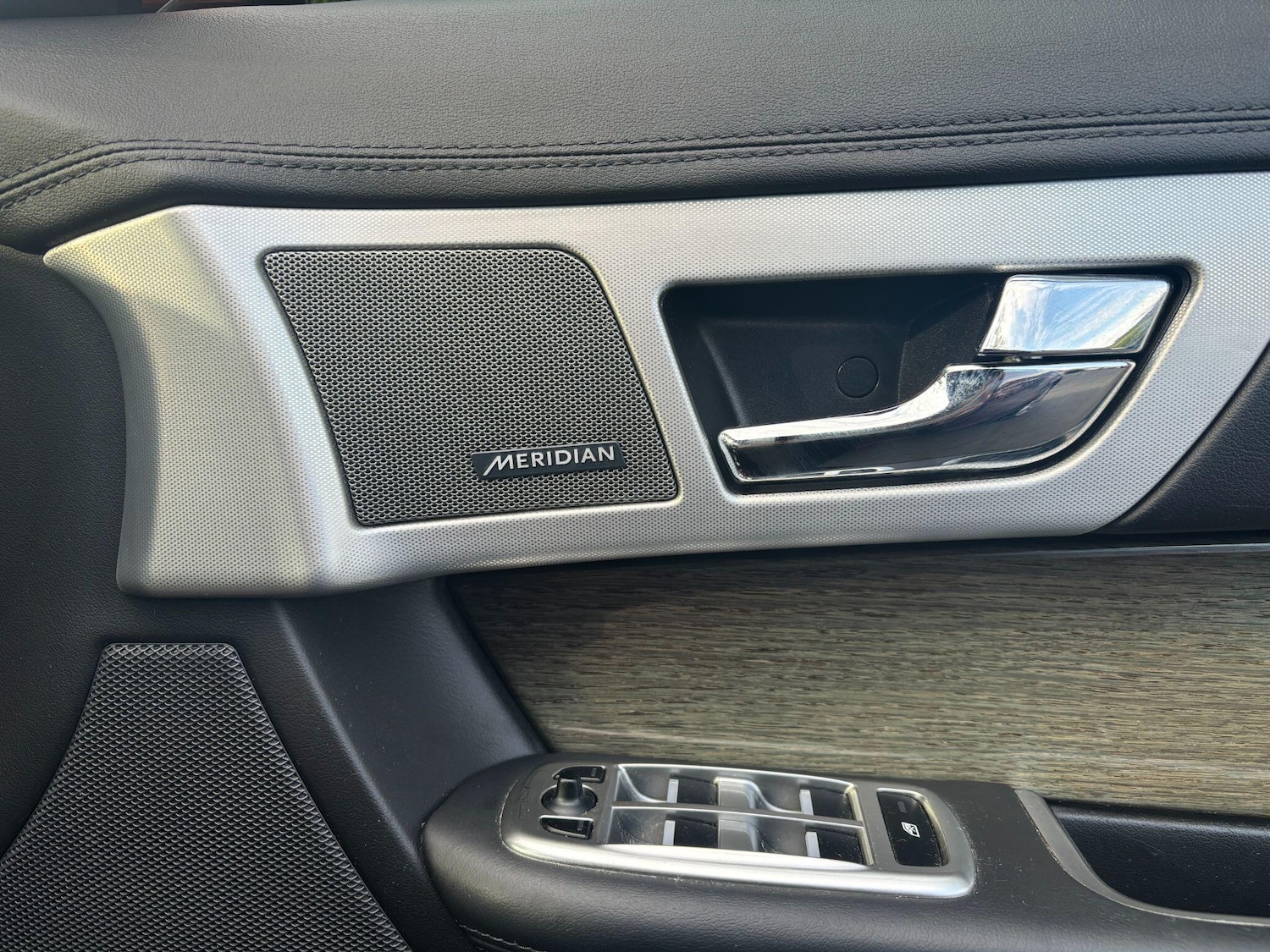 Used Jaguar XF 2013 for sale - 77372571: Photo 15