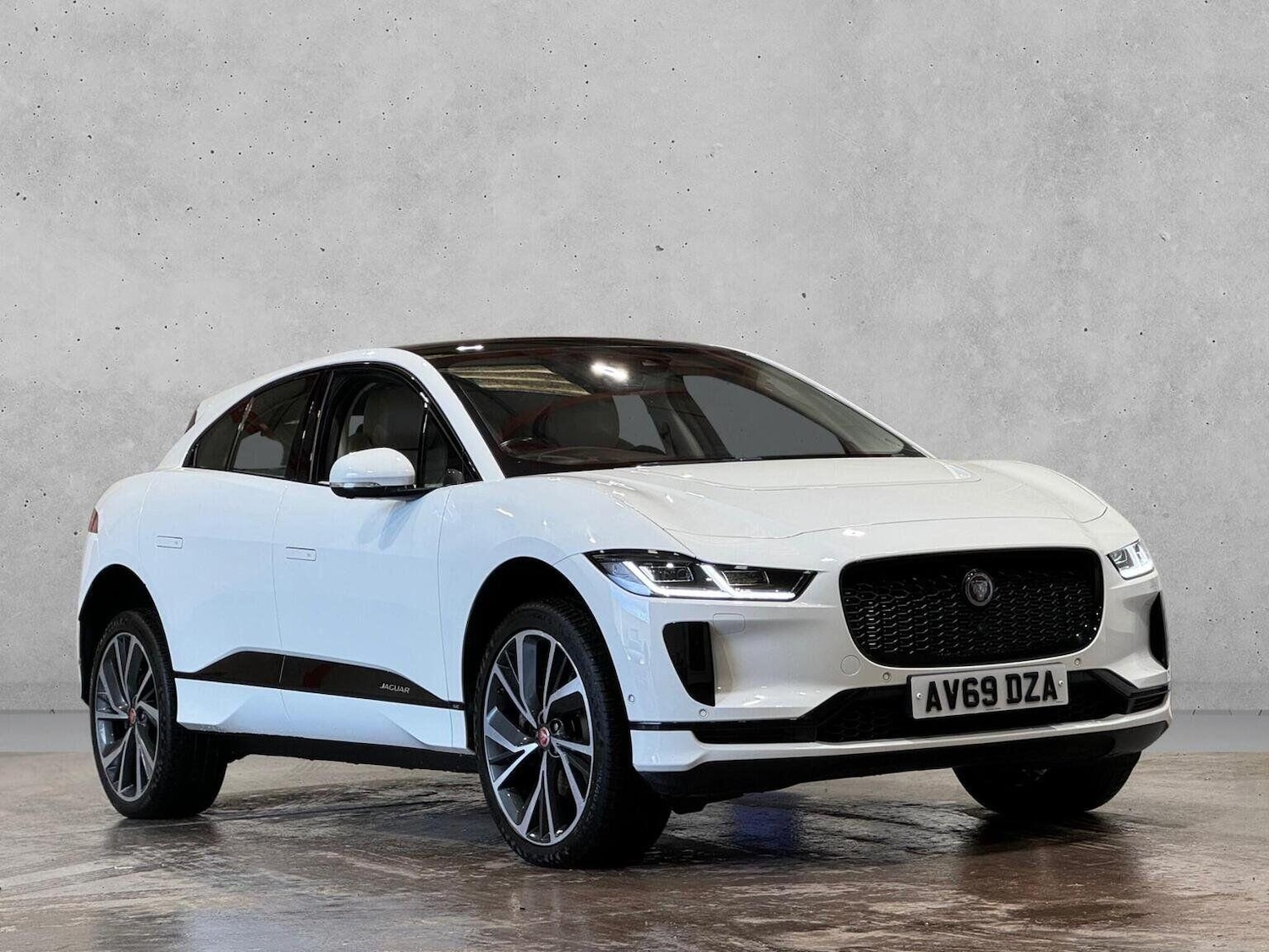 Used Jaguar I-Pace 2019 for sale - 77793847: Photo 3