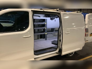 Used Vauxhall Vivaro 2022 for sale - 77372592: Photo