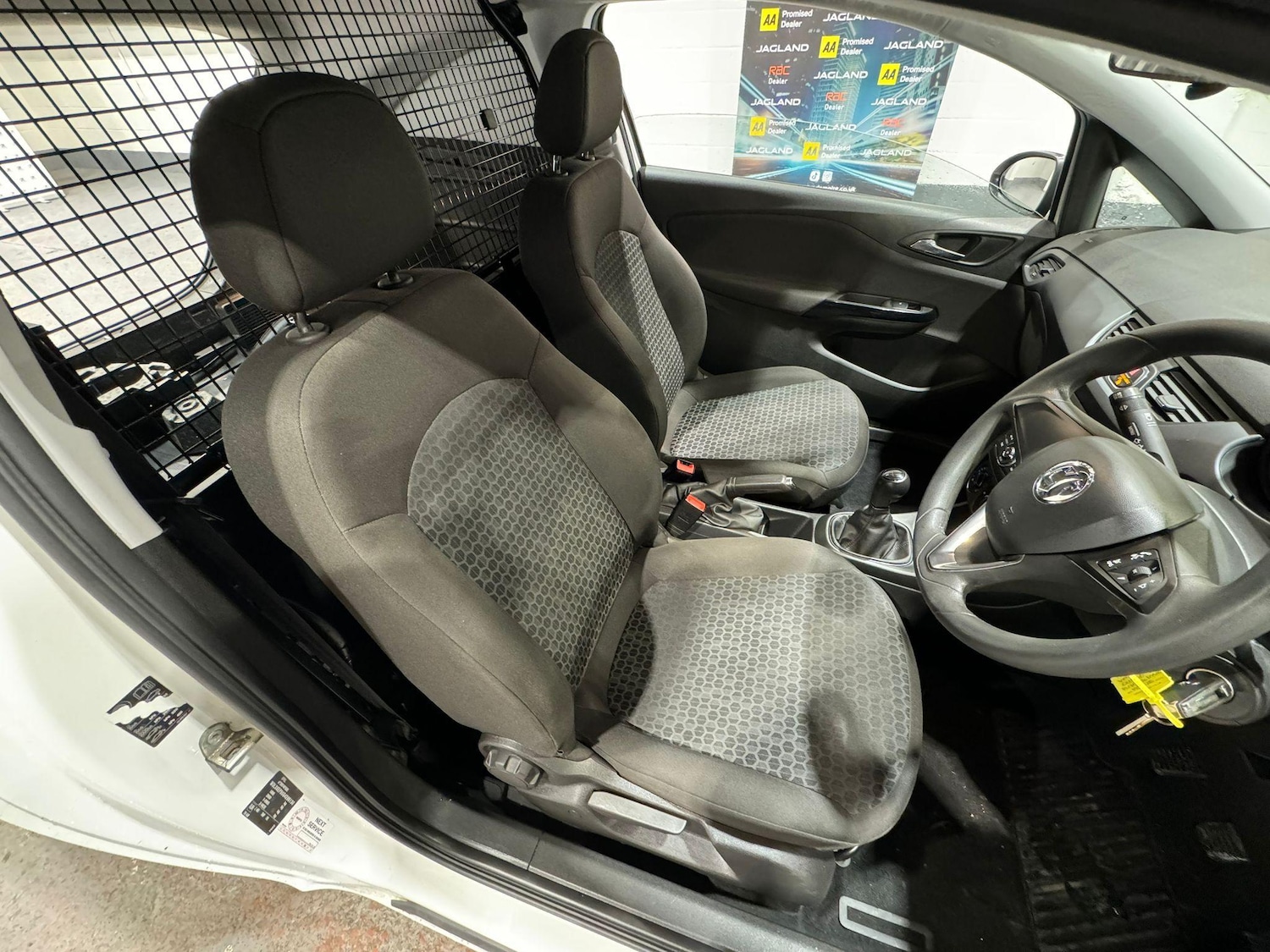 Used Vauxhall Corsa 2016 for sale - 77372618: Photo 14