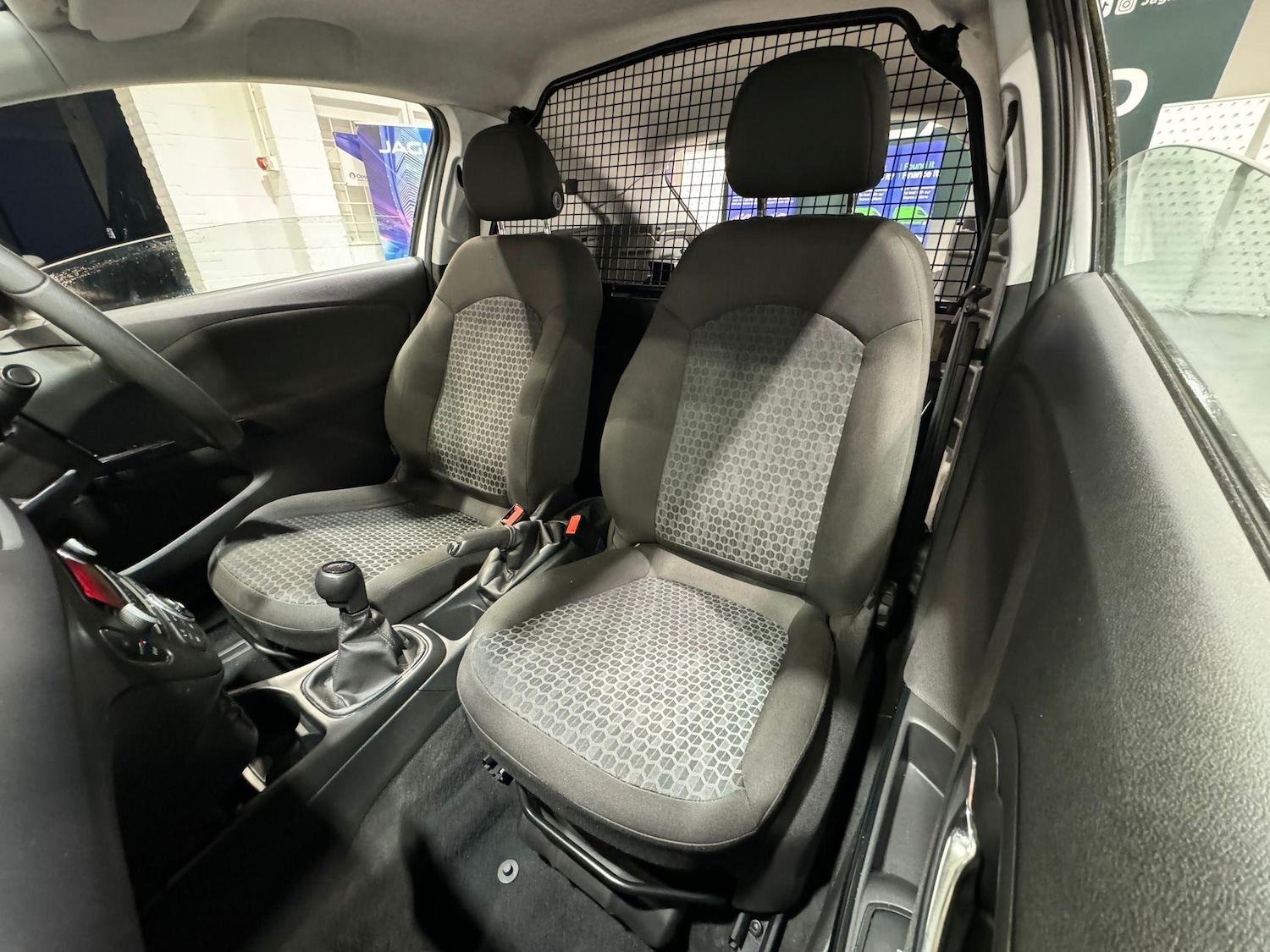 Used Vauxhall Corsa 2016 for sale - 77372618: Photo 15