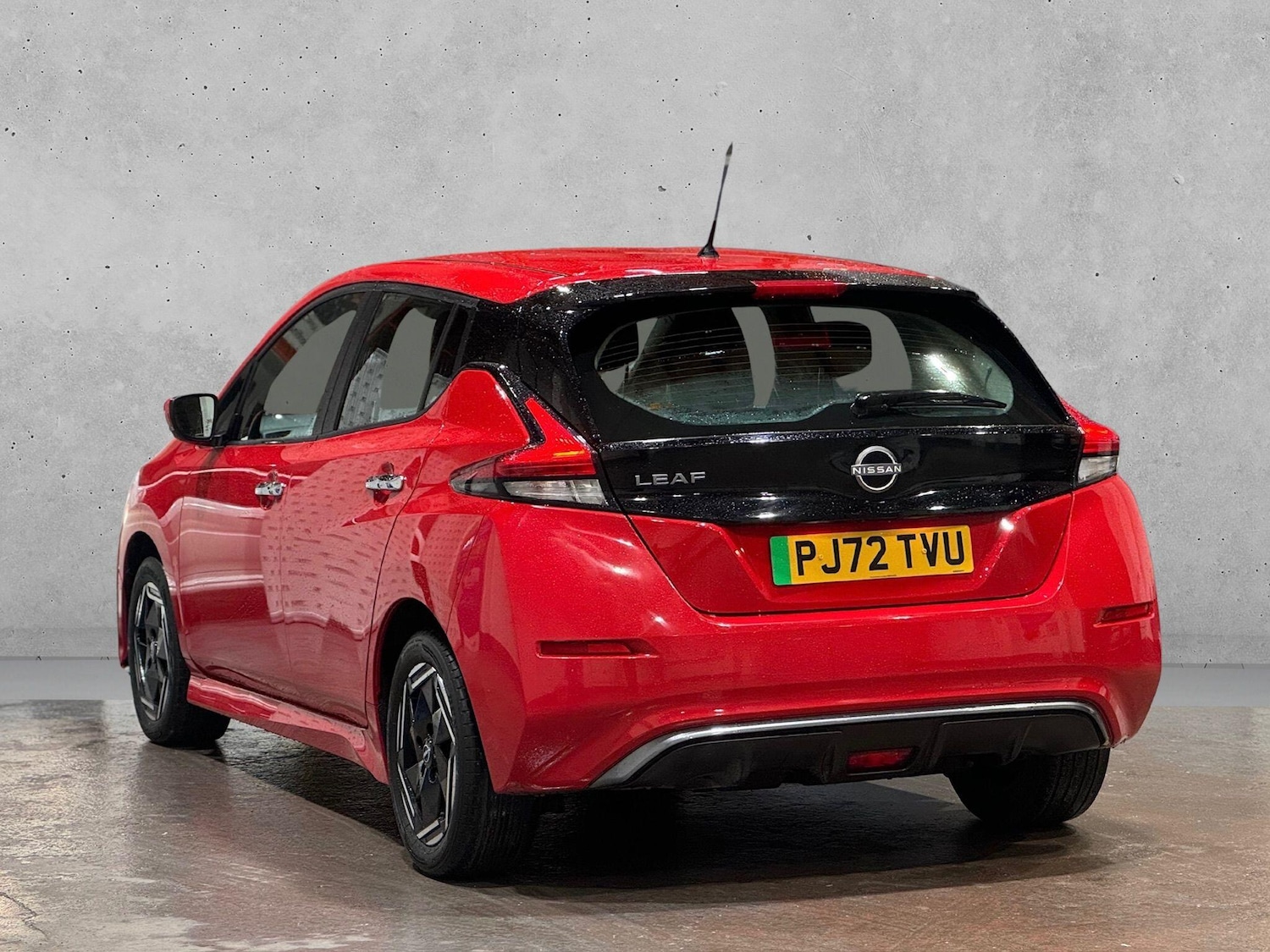 Used Nissan Leaf 2022 for sale - 77456327: Photo 4