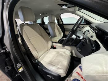 Used Land Rover Range Rover Velar 2019 for sale - 79634799: Photo