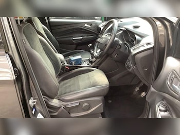 Used Ford Kuga 2017 for sale - 79373653: Photo