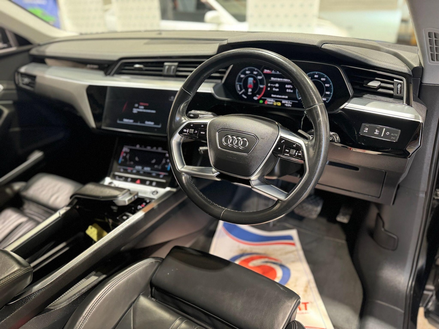 Used Audi e-tron 2021 for sale - 77455708: Photo 12