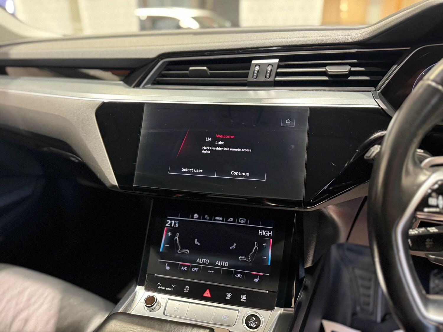 Used Audi e-tron 2021 for sale - 77455708: Photo 13