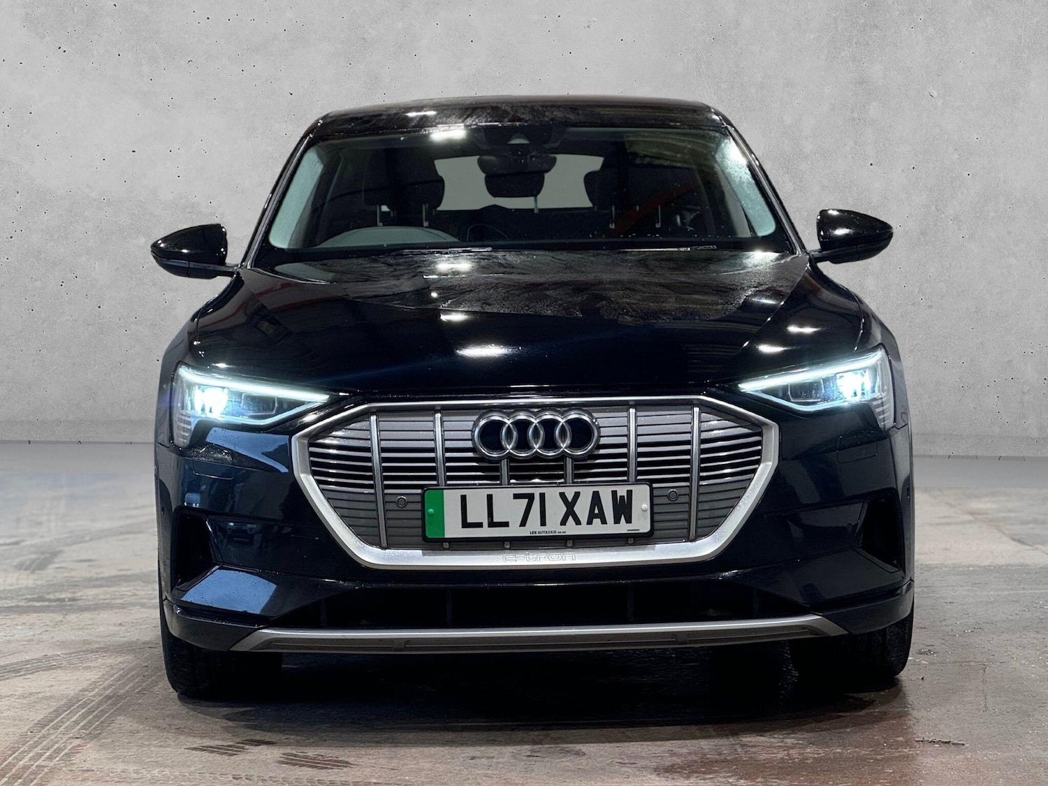 Used Audi e-tron 2021 for sale - 77455708: Photo 2