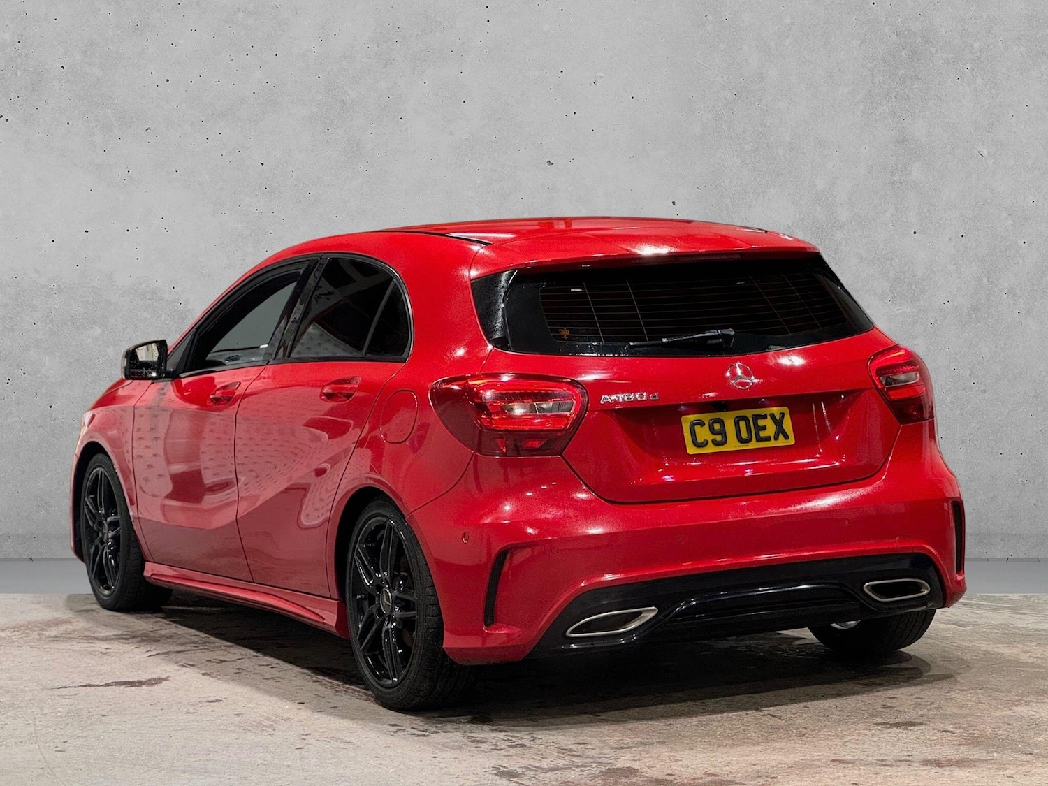 Used Mercedes-Benz A-Class 2016 for sale - 77372596: Photo 4