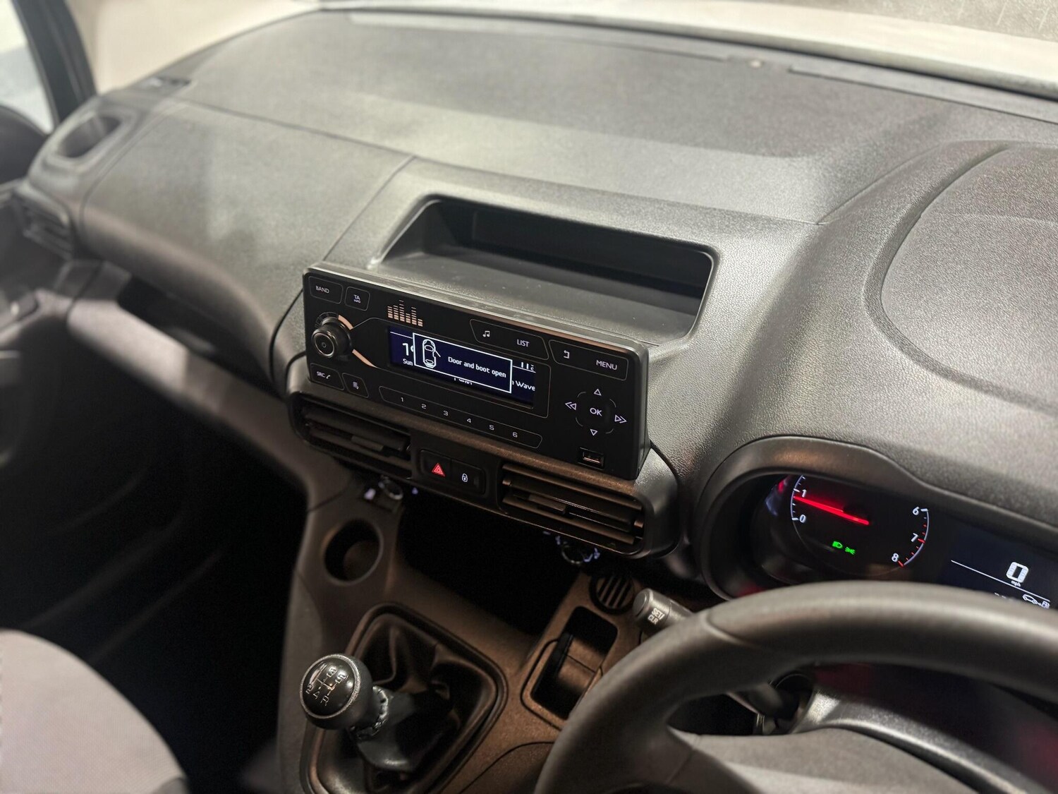 Used Vauxhall Combo 2020 for sale - 77372609: Photo 11