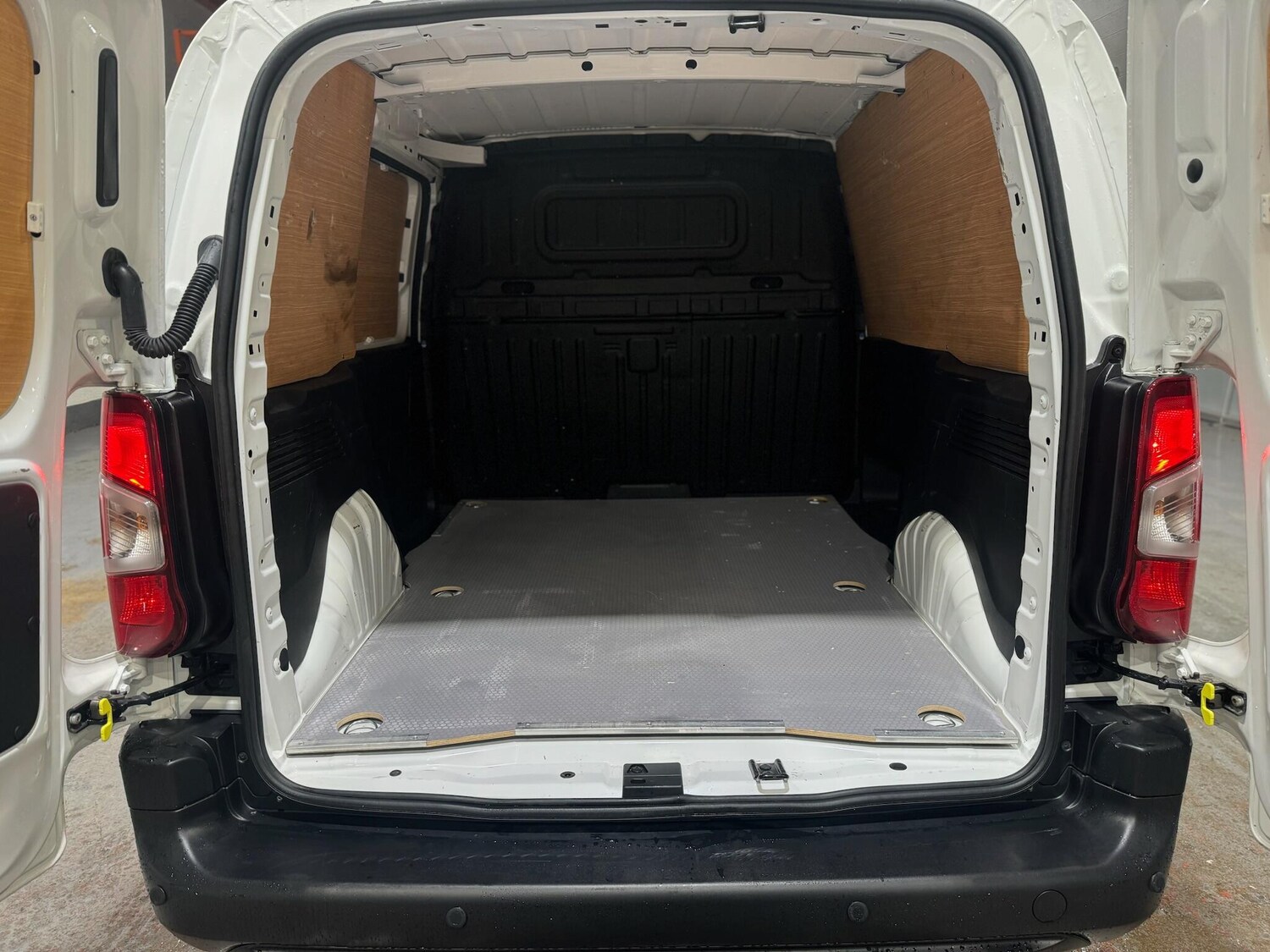 Used Vauxhall Combo 2020 for sale - 77372609: Photo 13