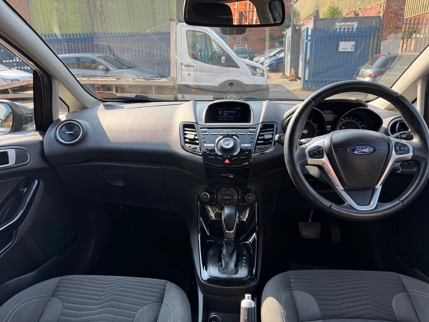 Used Ford Fiesta 2012 for sale - 76533339: Photo 11