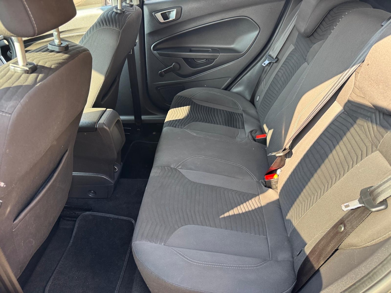 Used Ford Fiesta 2012 for sale - 76533339: Photo 16