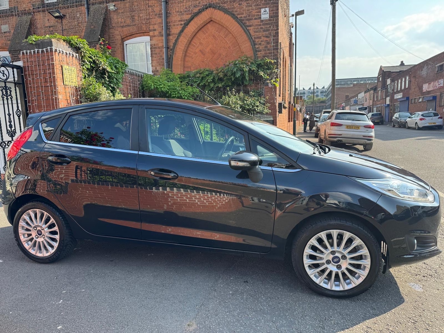 Used Ford Fiesta 2012 for sale - 76533339: Photo 7